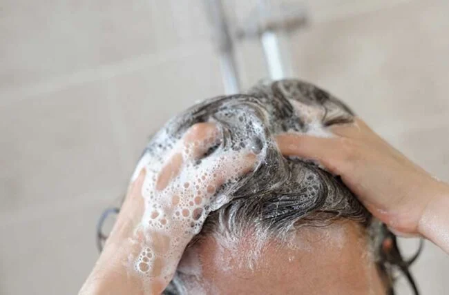 How to Choose the Right Shampoo for Your Hair Type