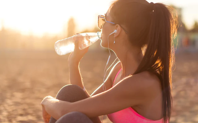 The Benefits of Hydration for Youthful Skin and Health