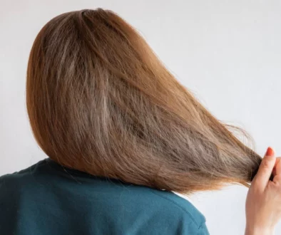 How to Fight Frizz and Humidity for Smooth Hair